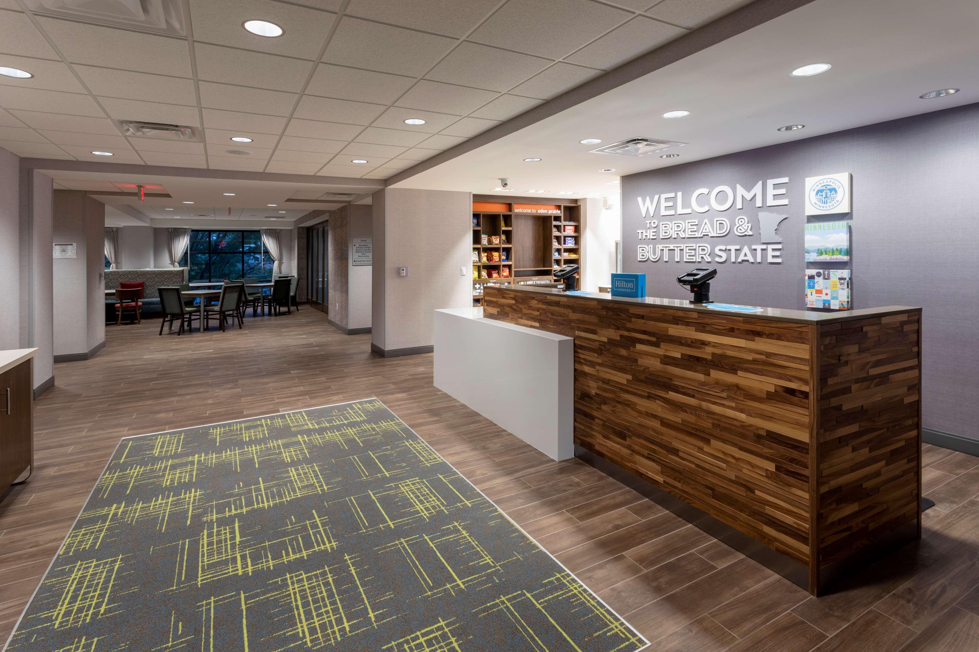 Hampton Inn Eden Prairie Minneapolis Екстериор снимка